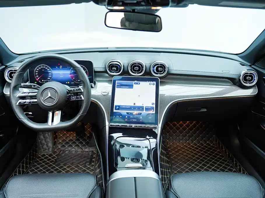 Mercedes-Benz C-Class 2023