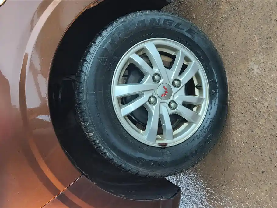 Wuling Hongguang S3 2019