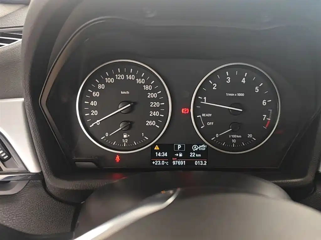 BMW X1 2018 — фото 12