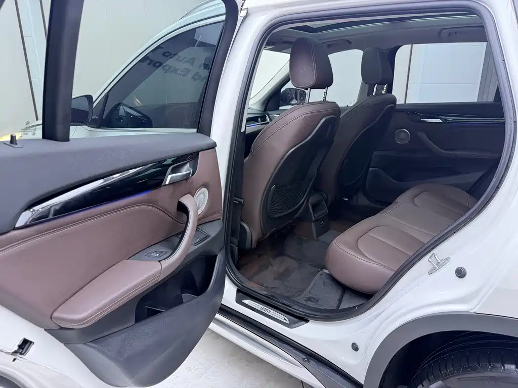 BMW X1 2022 — фото 15