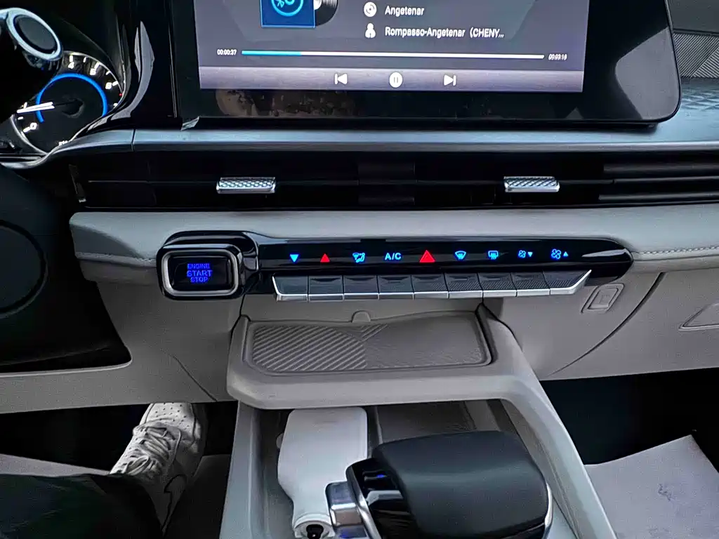Chery Tiggo 3x 2023 — фото 13