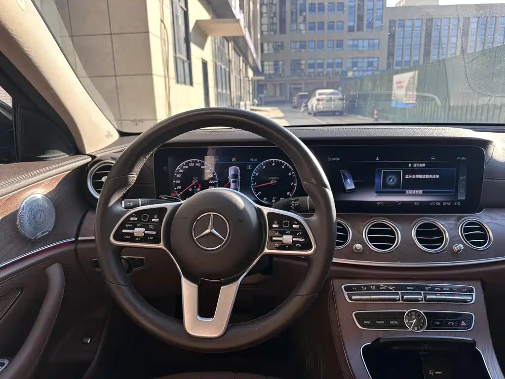 Mercedes-Benz E-Class 2020 — фото 5