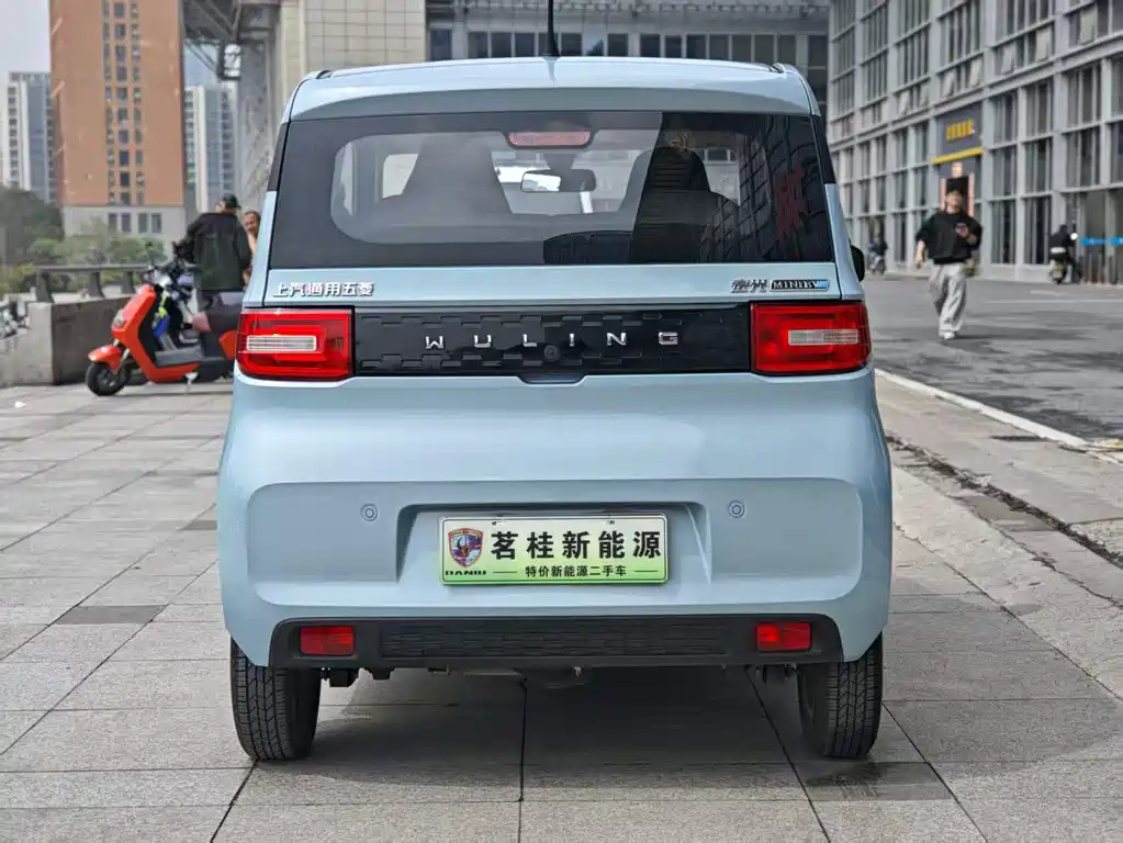 Wuling MINIEV 2021 — фото 5