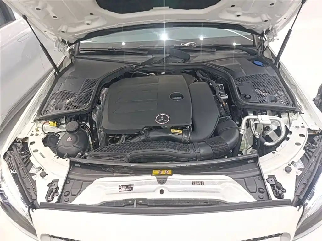 Mercedes-Benz C-Class 2020 — фото 20