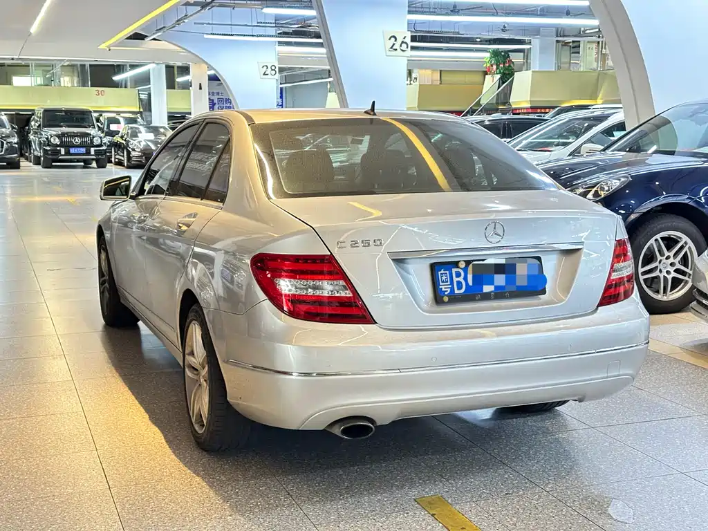 Mercedes-Benz C-Class 2013 — фото 9