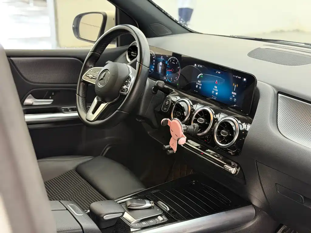 Mercedes-Benz B-Class 2022 — фото 15