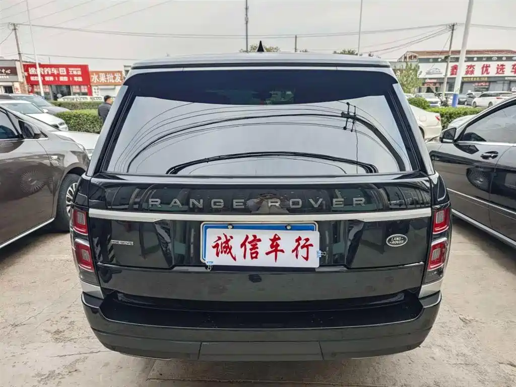 Land Rover Range Rover 2021 — фото 13
