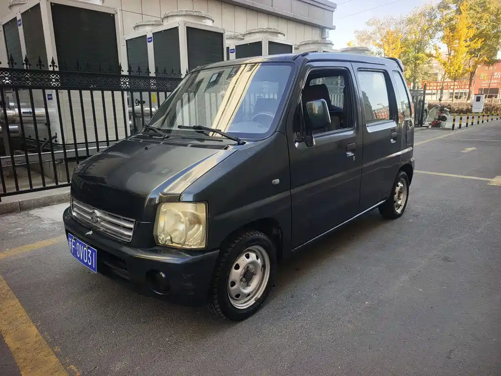Suzuki Wagon R 2013 — фото 1