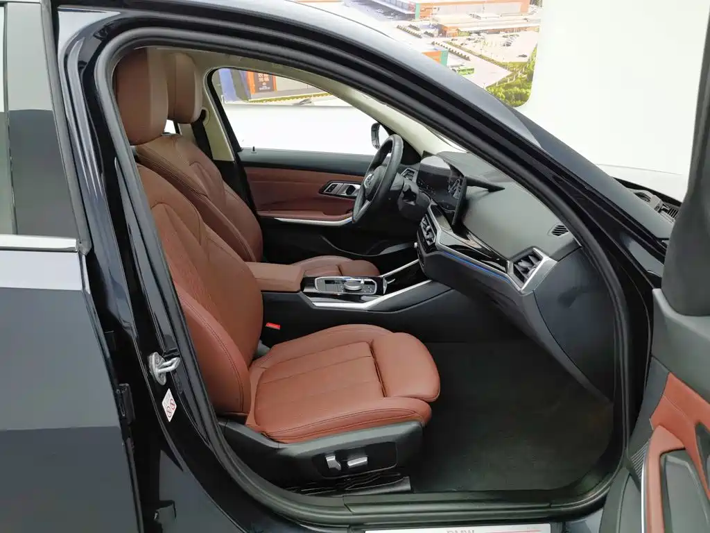 BMW i3 2023 — фото 23