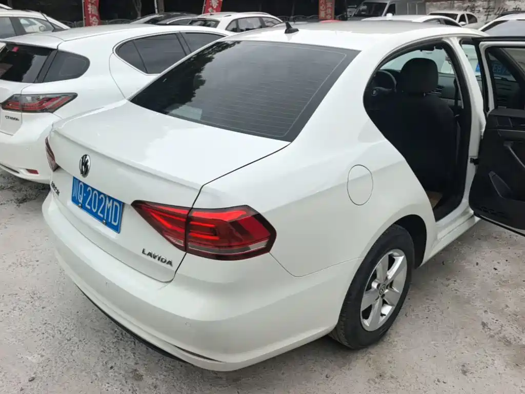 Volkswagen Lavida 2021