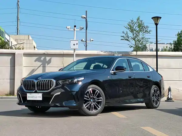 BMW 5 Series 2024