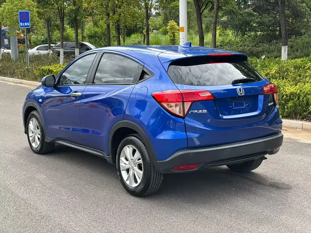Honda Vezel 2015