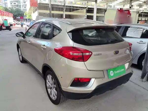 Geely Emgrand GS 2016