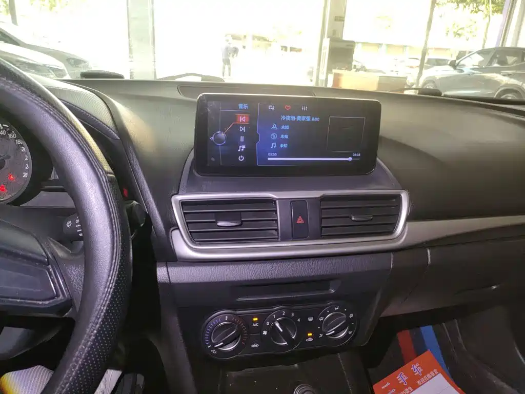 Mazda 3 Angkesela 2019 — фото 13