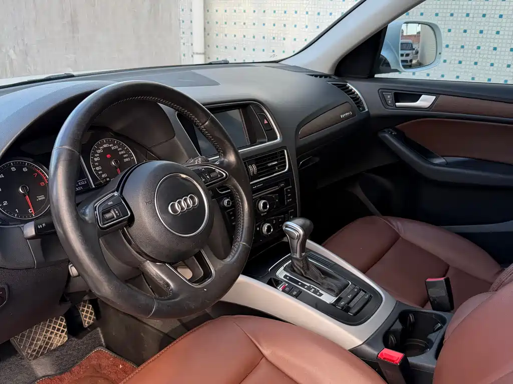 Audi Q5 2015 — фото 7