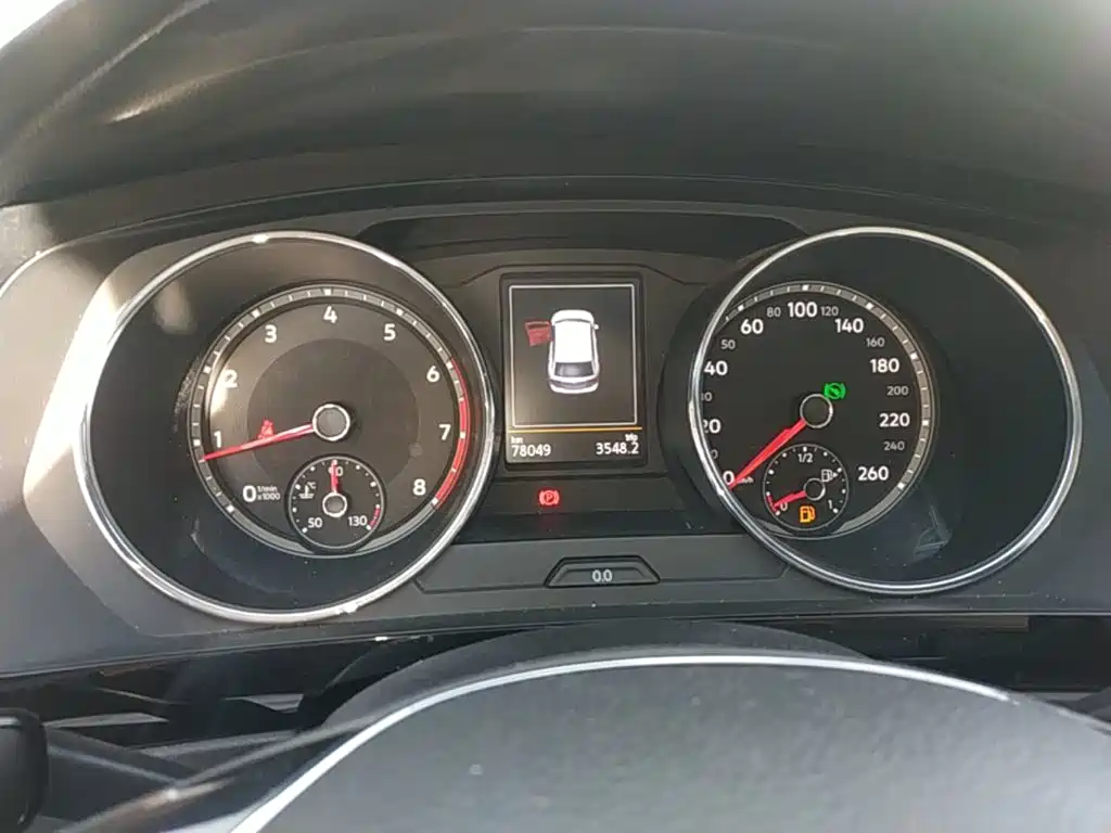 Volkswagen Tiguan L 2017 — фото 12