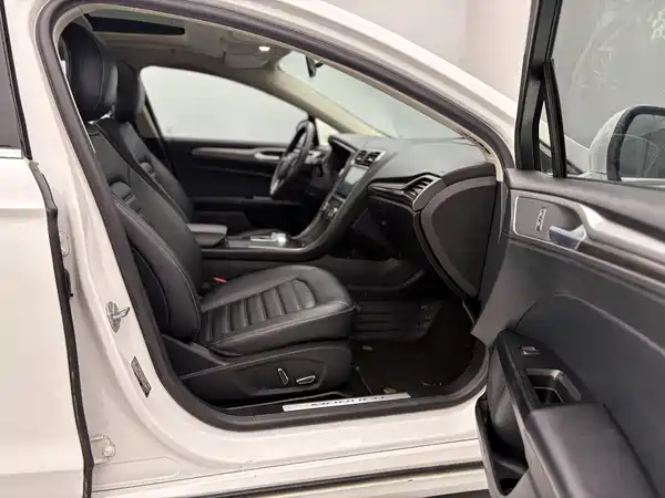 Ford Mondeo 2020