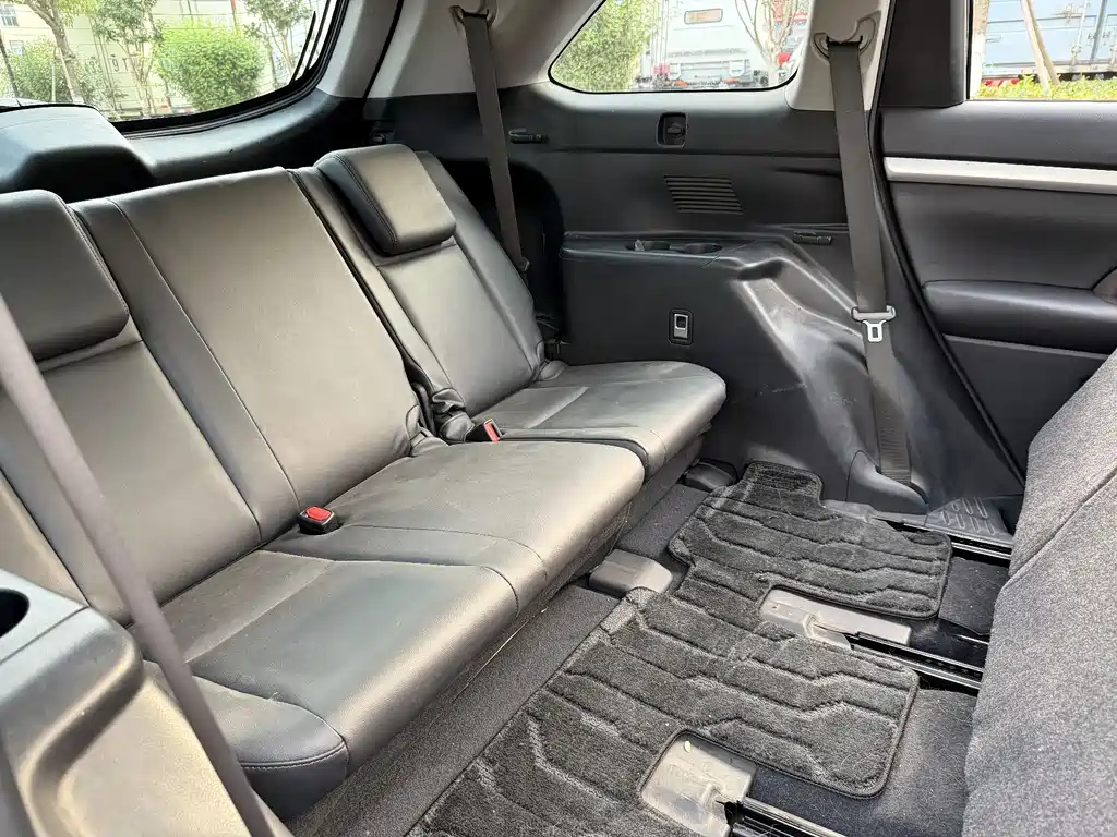 Toyota Highlander 2015 — фото 13