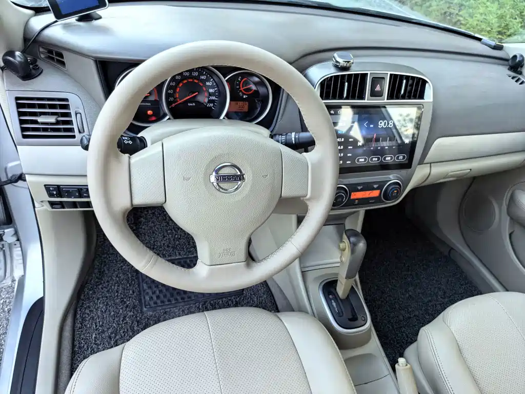 Nissan Sylphy 2012 — фото 13