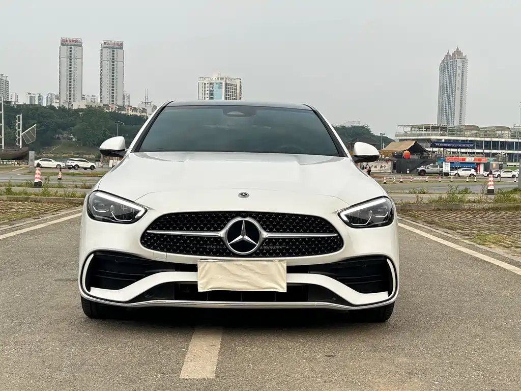 Mercedes-Benz C-Class 2023 — фото 2
