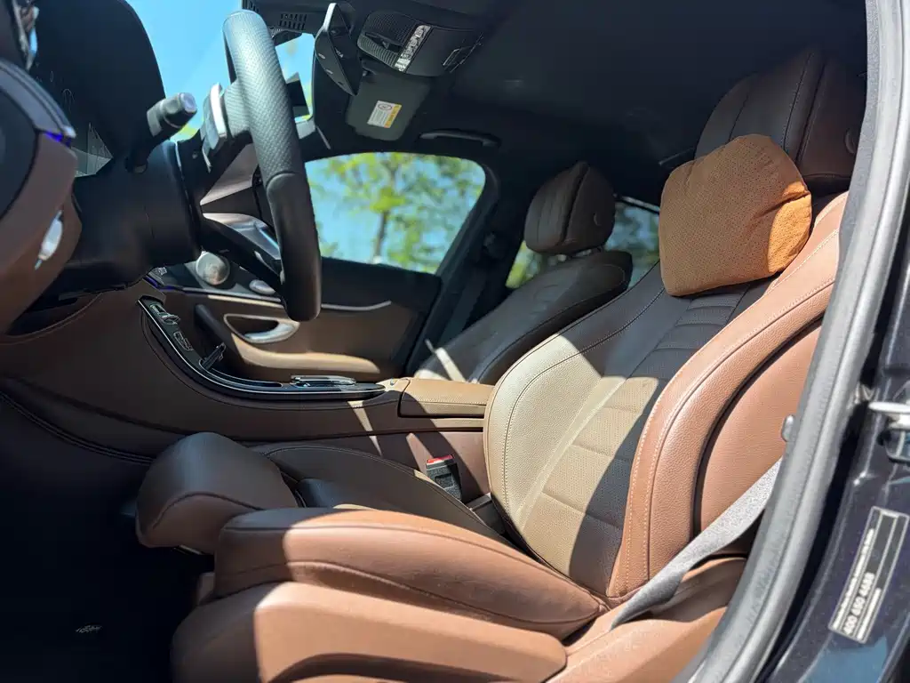 Mercedes-Benz E-Class 2022 — фото 16