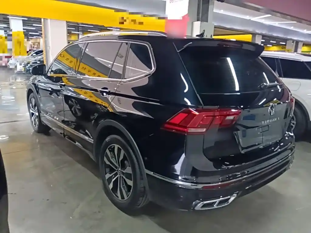 Volkswagen Tiguan L 2025