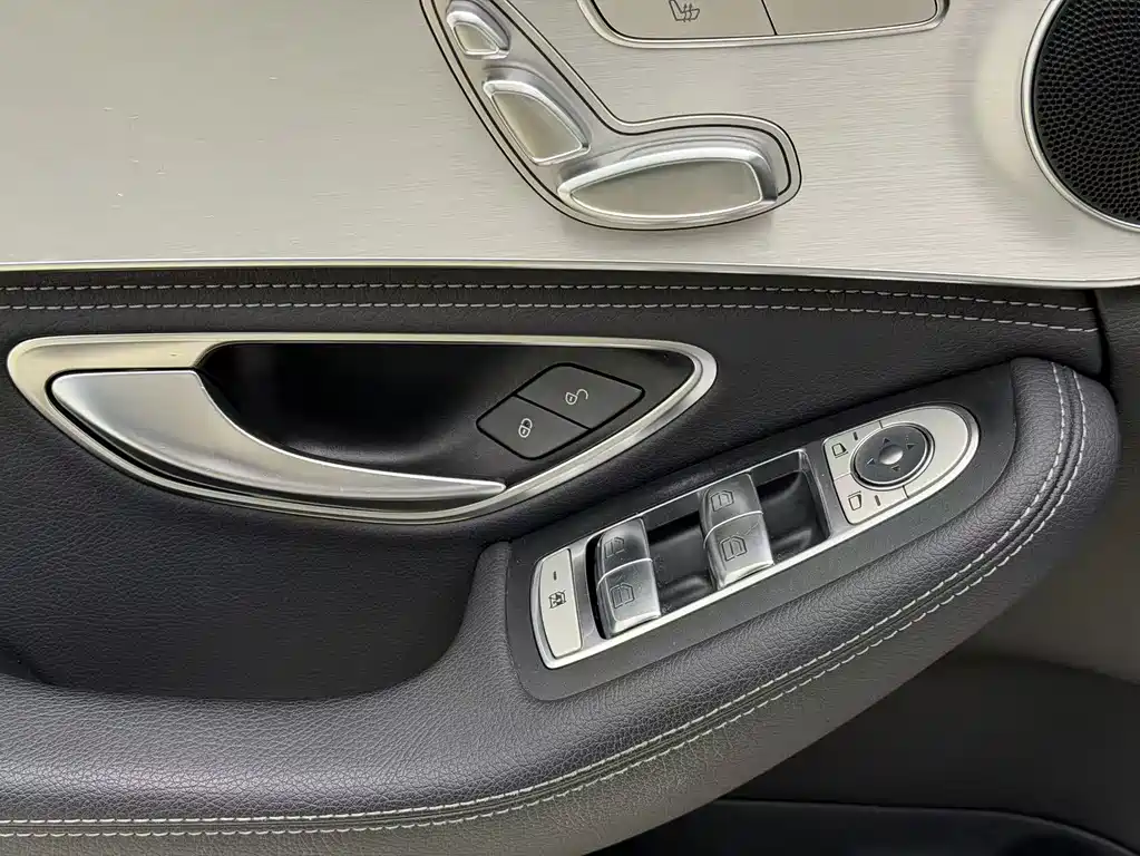 Mercedes-Benz C-Class 2015 — фото 16