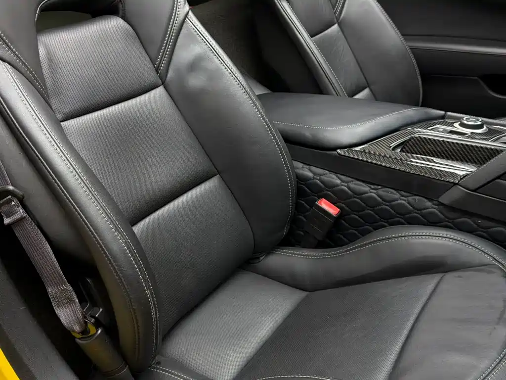 Chevrolet Corvette 2016 — фото 15