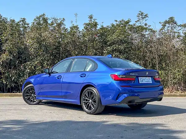 BMW 3 Series 2022