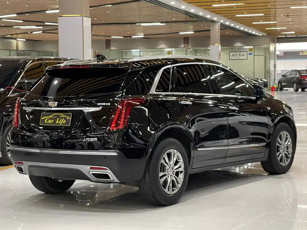 Cadillac XT5 2019 — фото 7