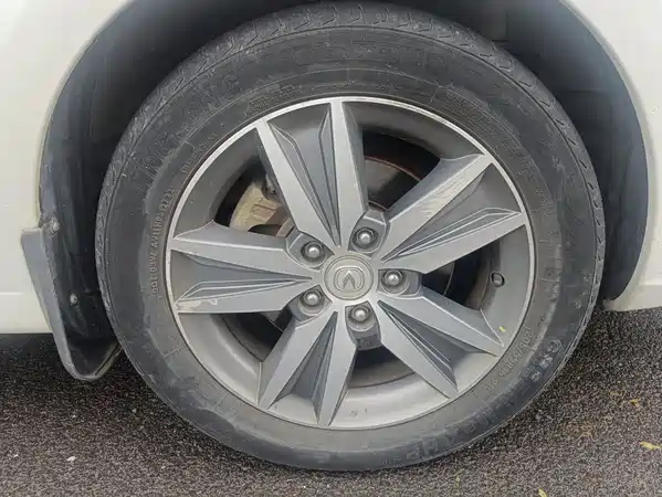 Changan Eado 2015