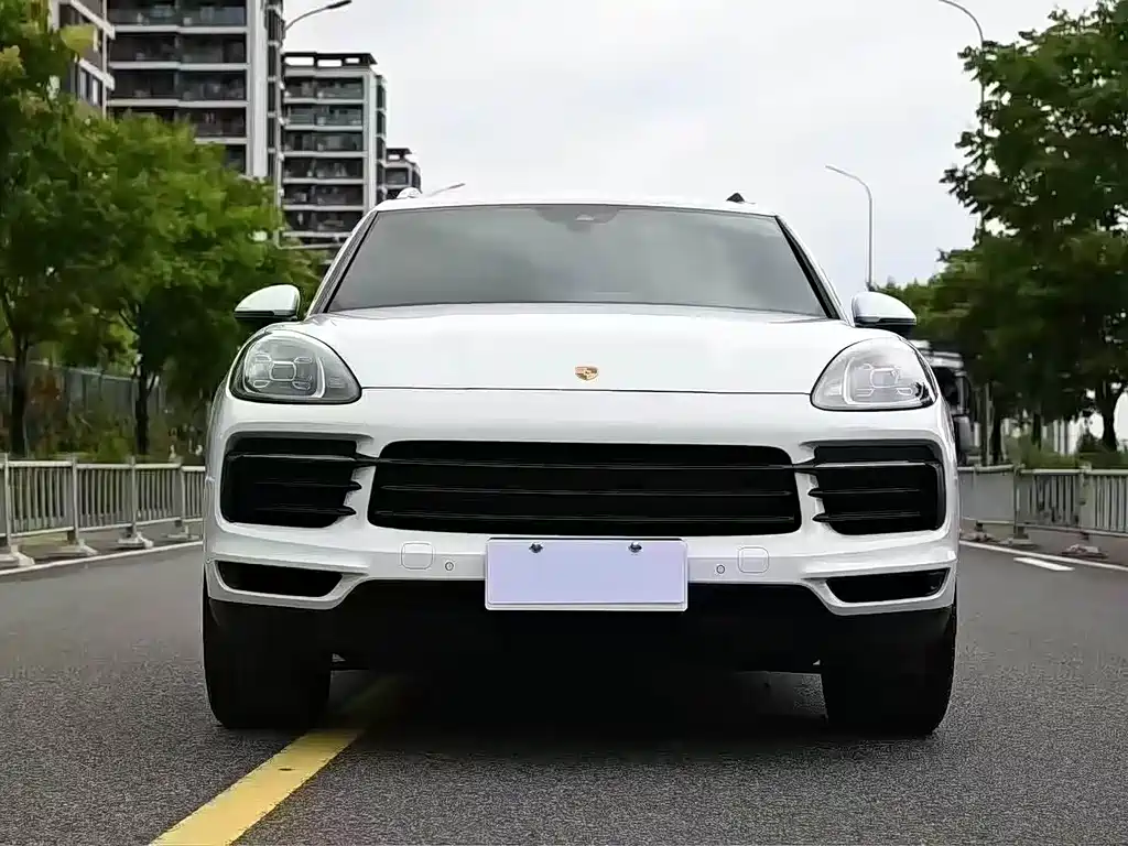 Porsche Cayenne 2020