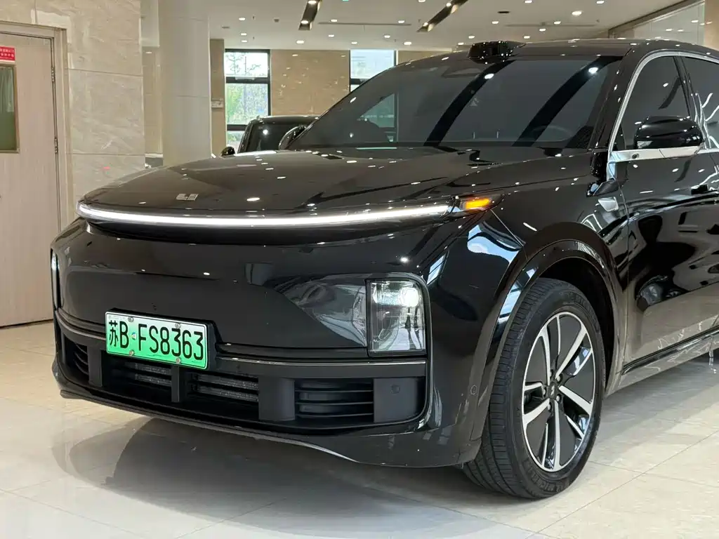Li Auto Li L8 2024
