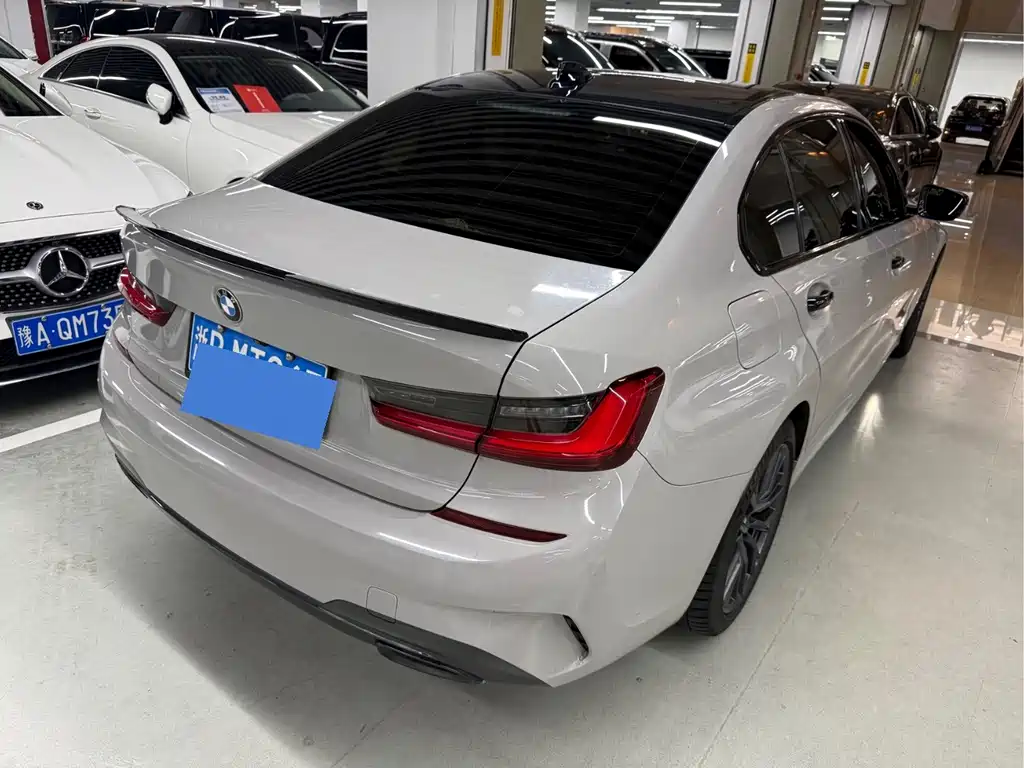 BMW 3 Series 2020 — фото 15