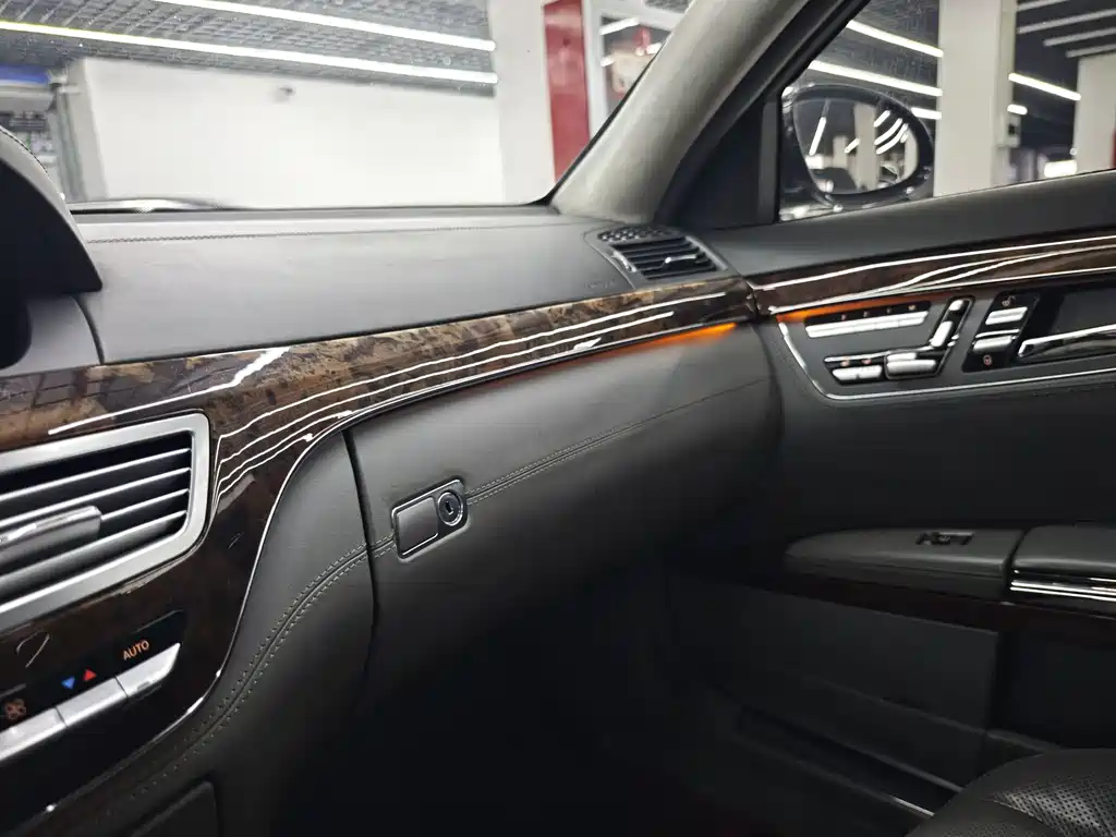 Mercedes-Benz S-Class 2007 — фото 17