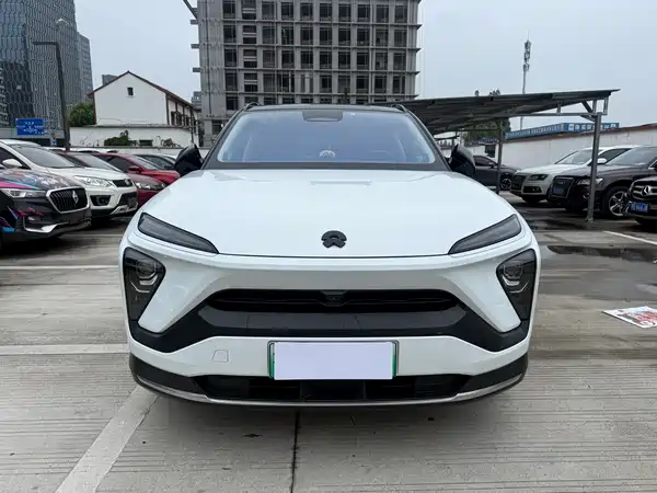 NIO ES6 2021