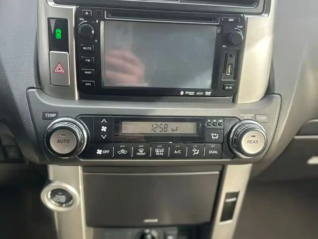 Toyota Prado 2013 — фото 20