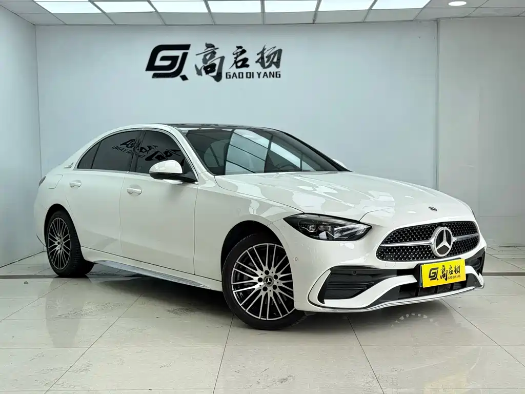 Mercedes-Benz C-Class 2024