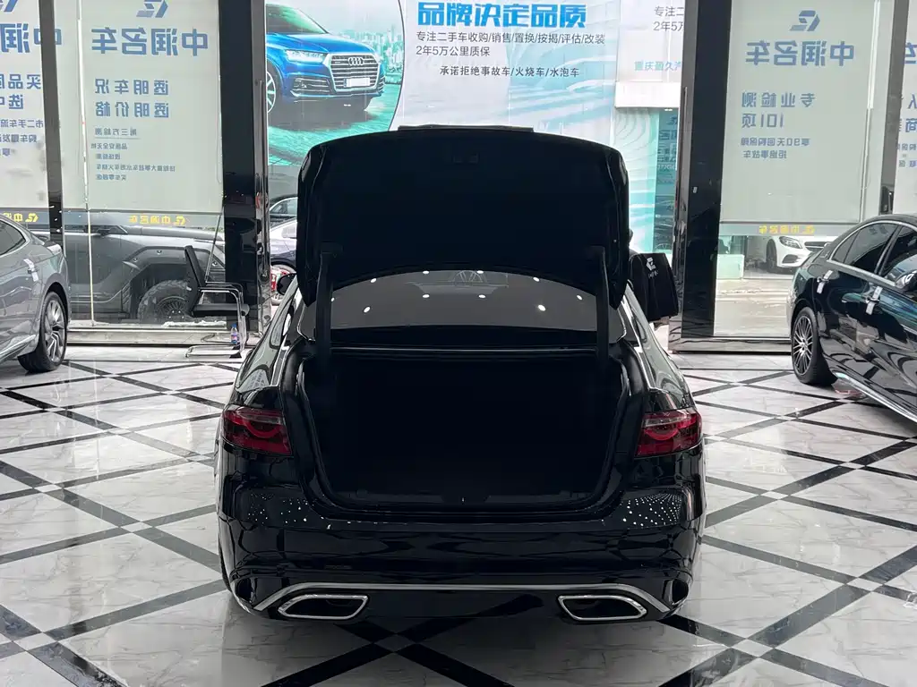Jaguar XFL 2023 — фото 15