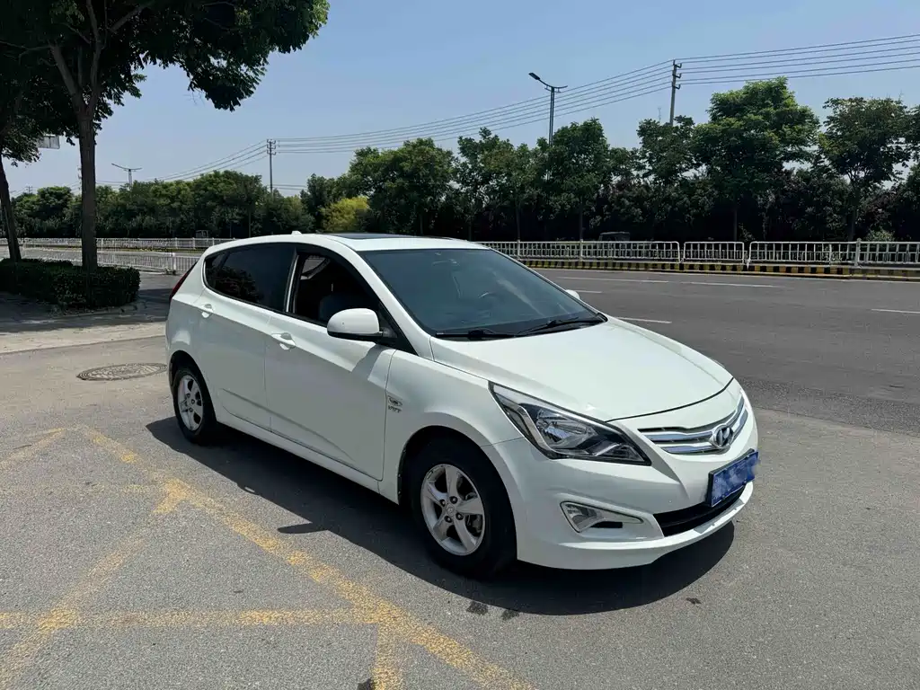 Hyundai Ruiyi 2015 — фото 6