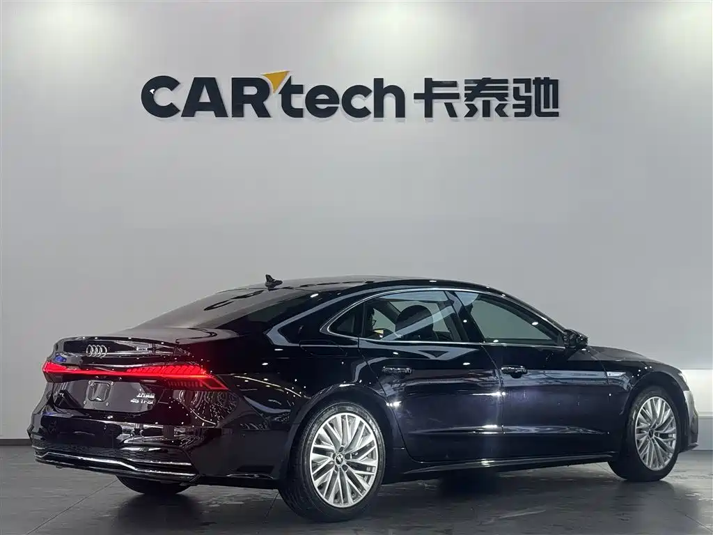 Audi A7L 2024 — фото 4