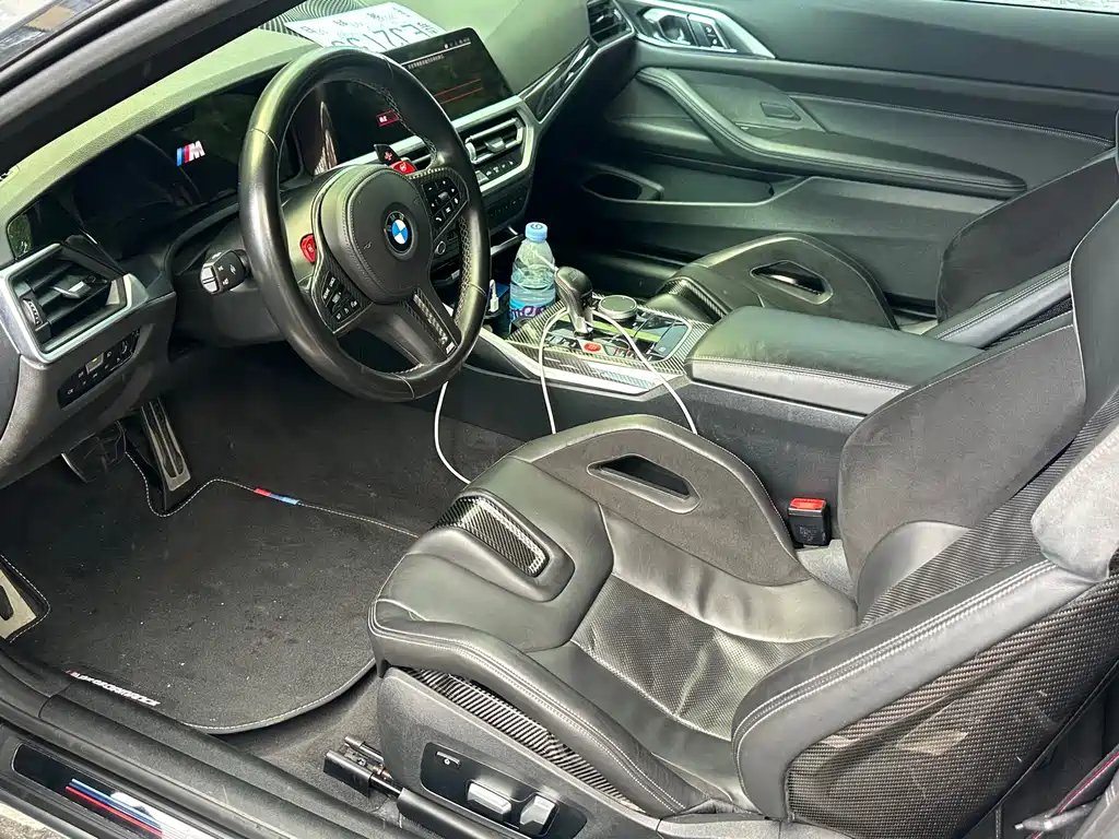 BMW M4 2023