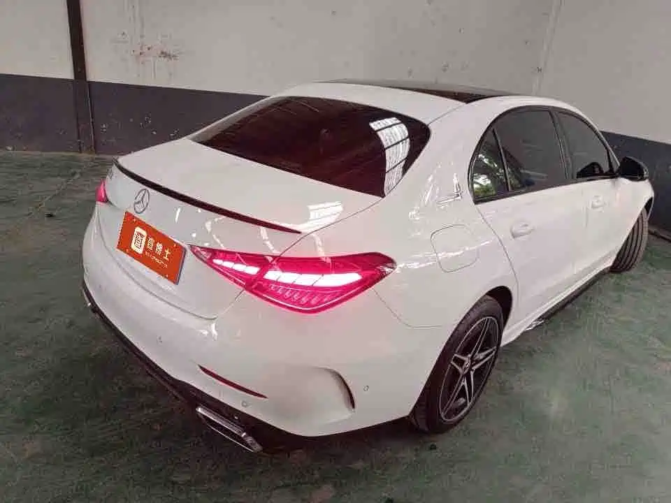 Mercedes-Benz C-Class 2025