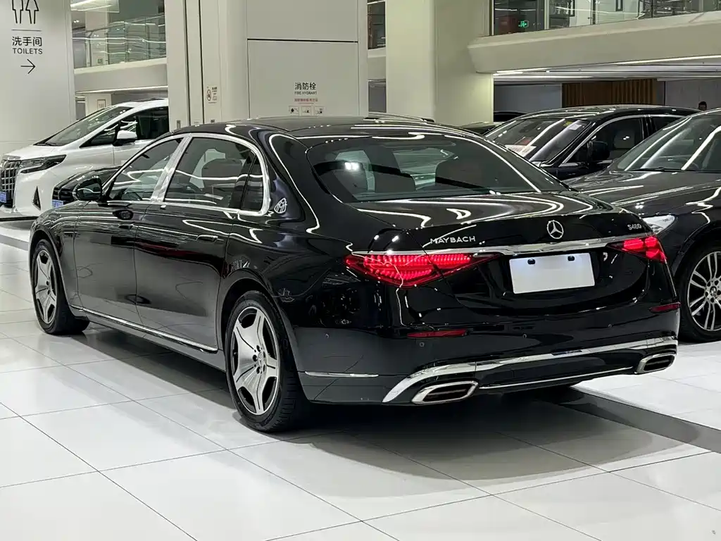 Mercedes-Benz Maybach S-Class 2024