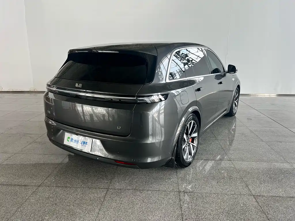 Li Auto Li L7 2023