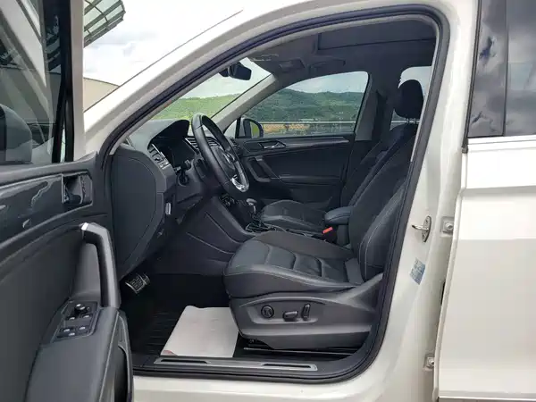 Volkswagen Tiguan L 2021