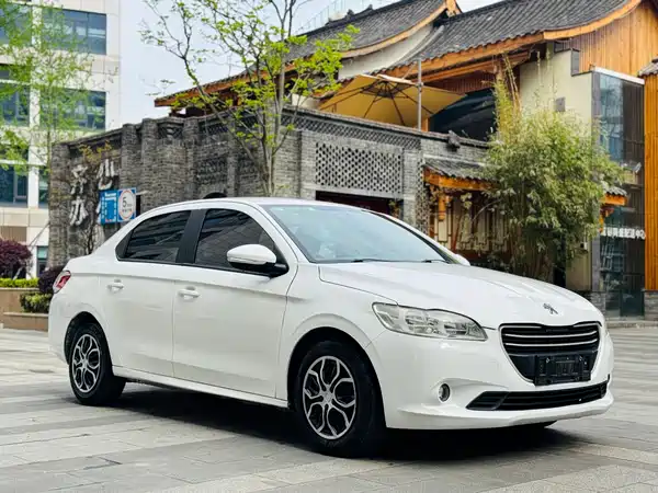 Peugeot 301 2016