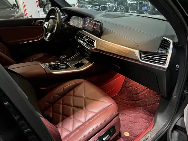 BMW X5 2022