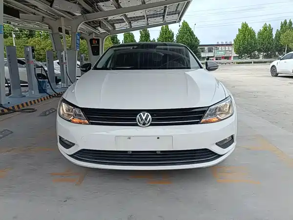 Volkswagen Lamando 2015