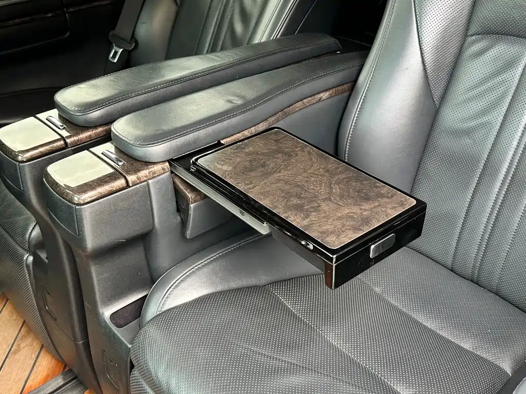 Toyota Alphard 2019 — фото 15